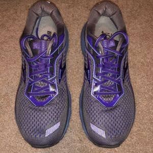 Brooks Ghost running shoes.